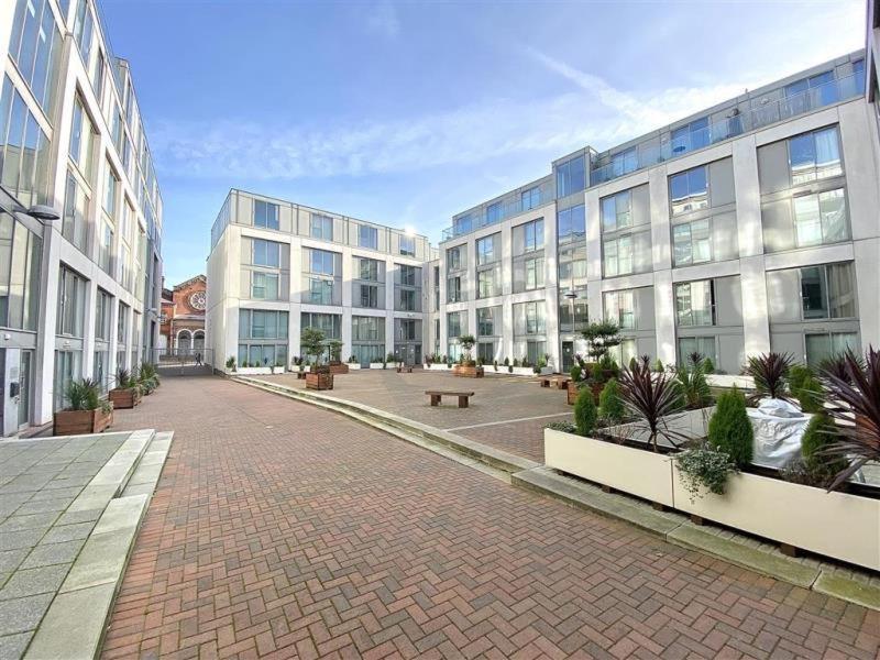 Centre Hub Apartment Birmingham Exterior photo